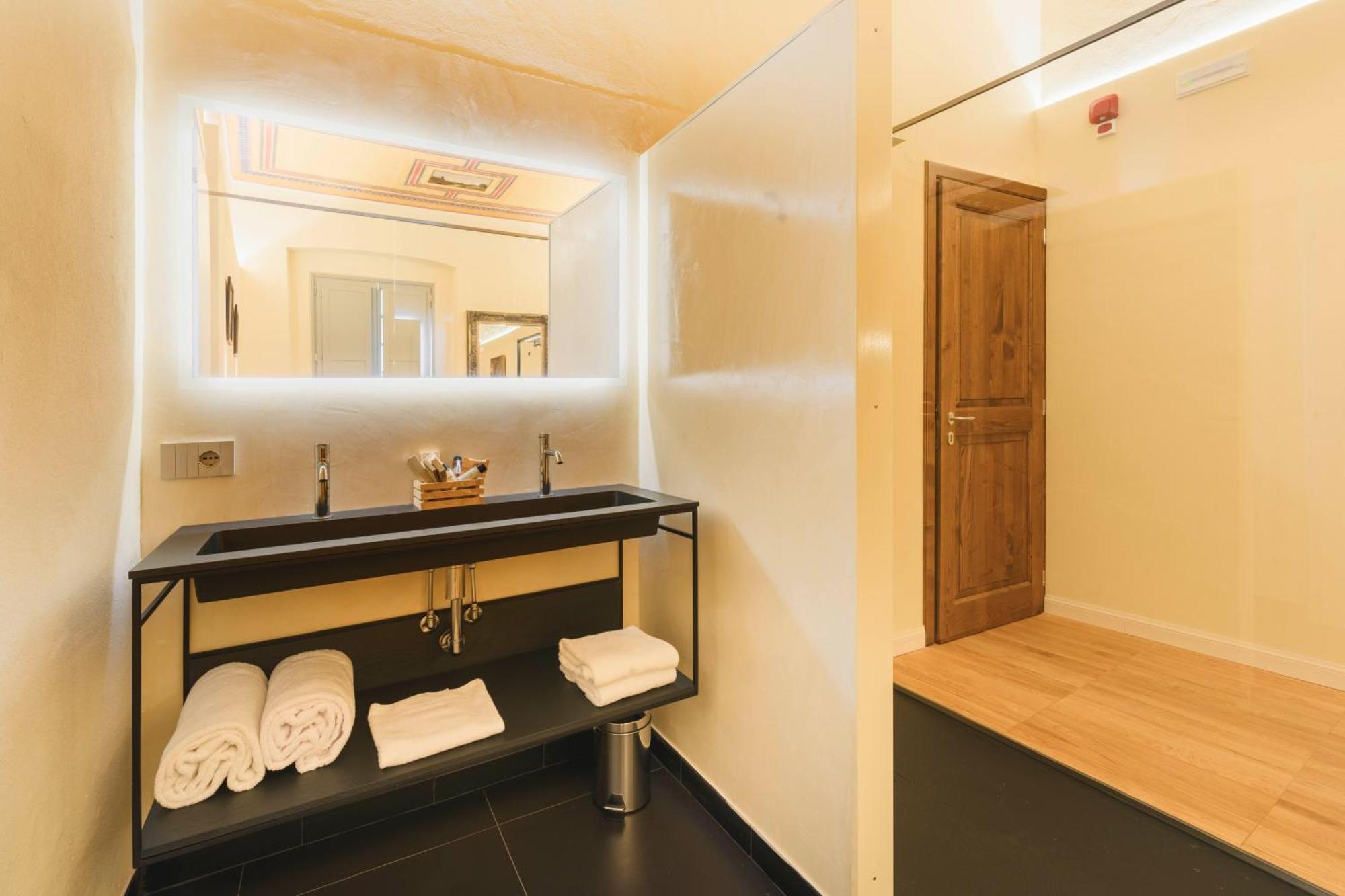 Palazzo Patrizi Suites & Spa シエーナ エクステリア 写真