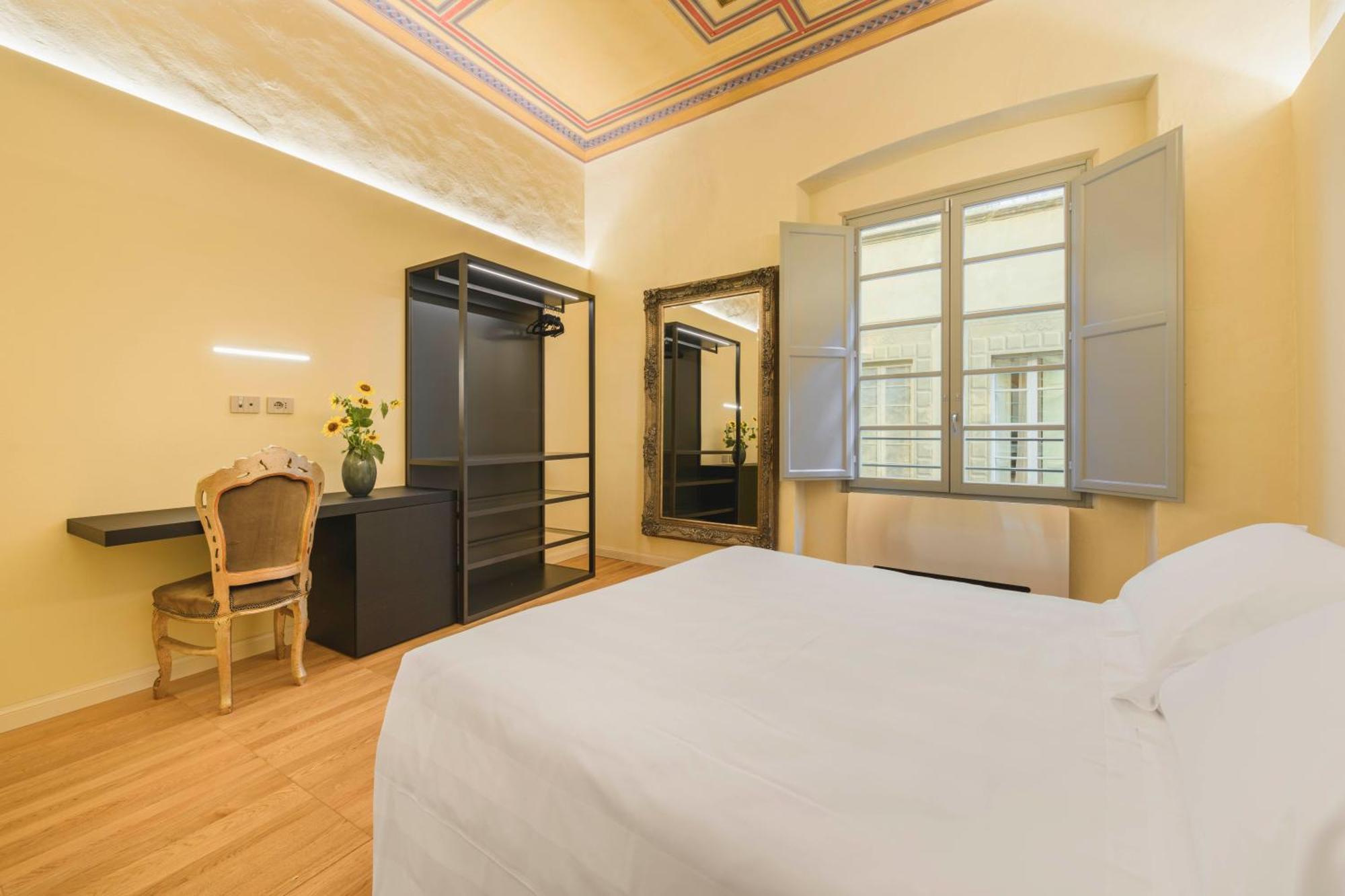 Palazzo Patrizi Suites & Spa シエーナ エクステリア 写真