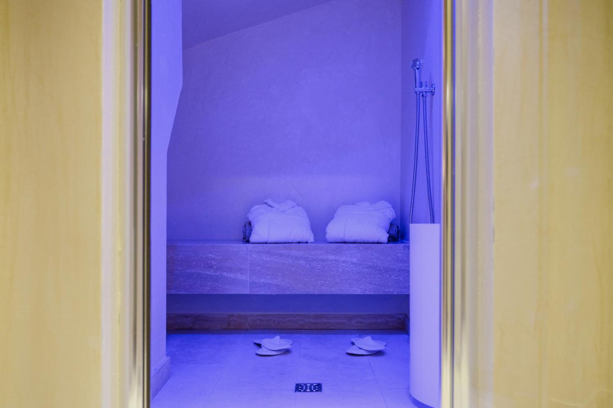 Palazzo Patrizi Suites & Spa シエーナ エクステリア 写真